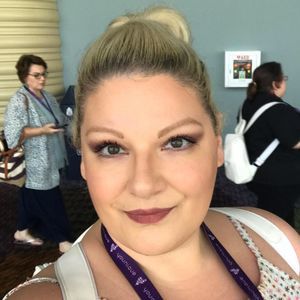 Meet your Posher, Fayth